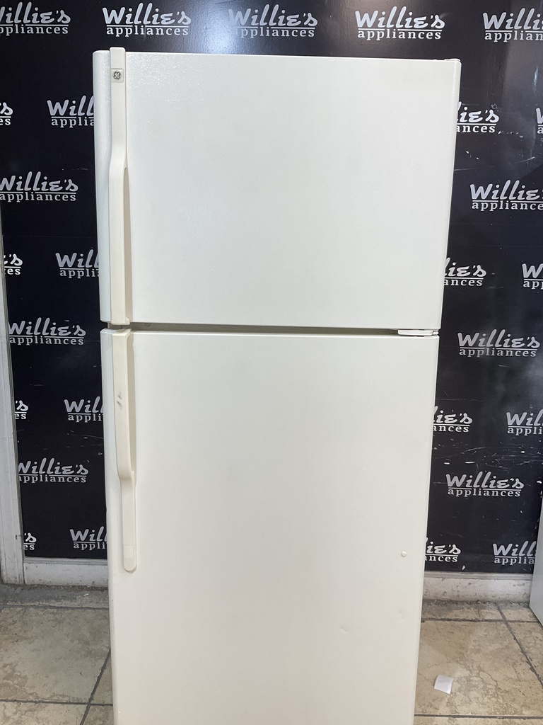 Ge Refrigerator Top and Bottom 30x67 (Bisque)