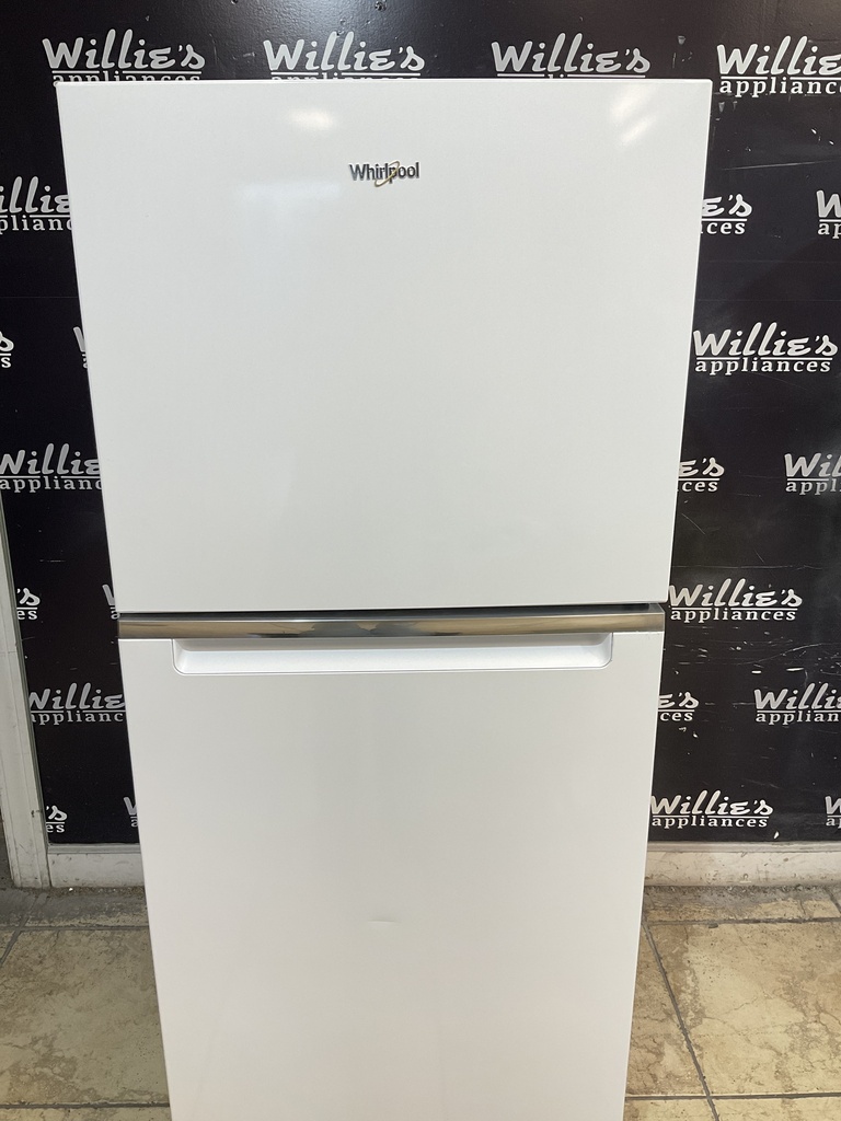Whirlpool Refrigerator Top and Bottom 24x61 (white) 
