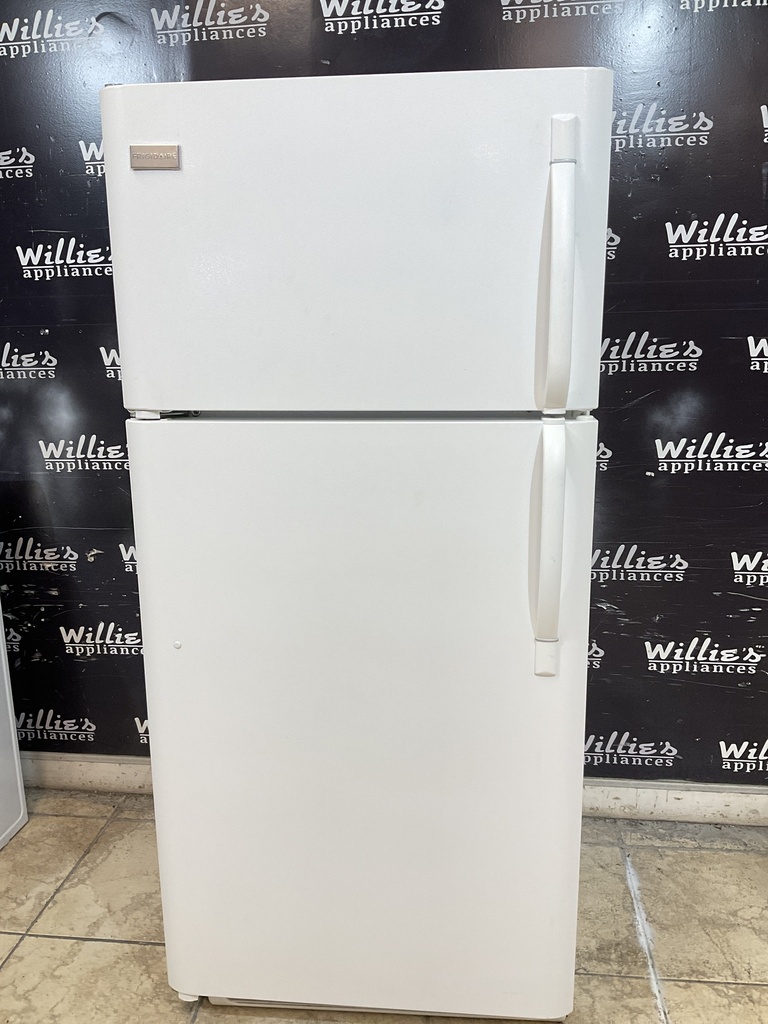 Frigidaire Refrigerator Top and Bottom 30x65 1/2” (white) 