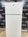 Hotpoint Refrigerator Top and Bottom 28x67 (white)