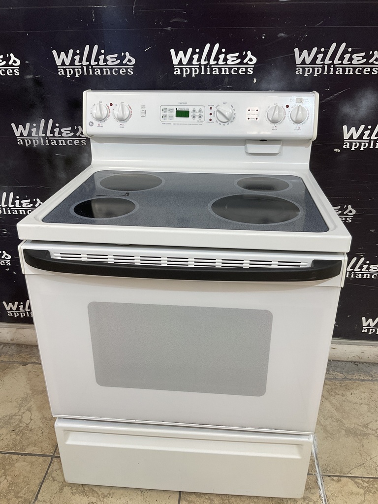 Ge Electric Stove 220volts (40/50 AMP) 30inches {no cord} (White) 