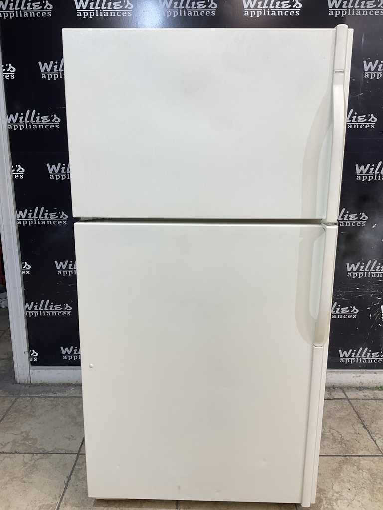 Kenmore Refrigerator Top and Bottom 33x65 1/2” (Bisque) 