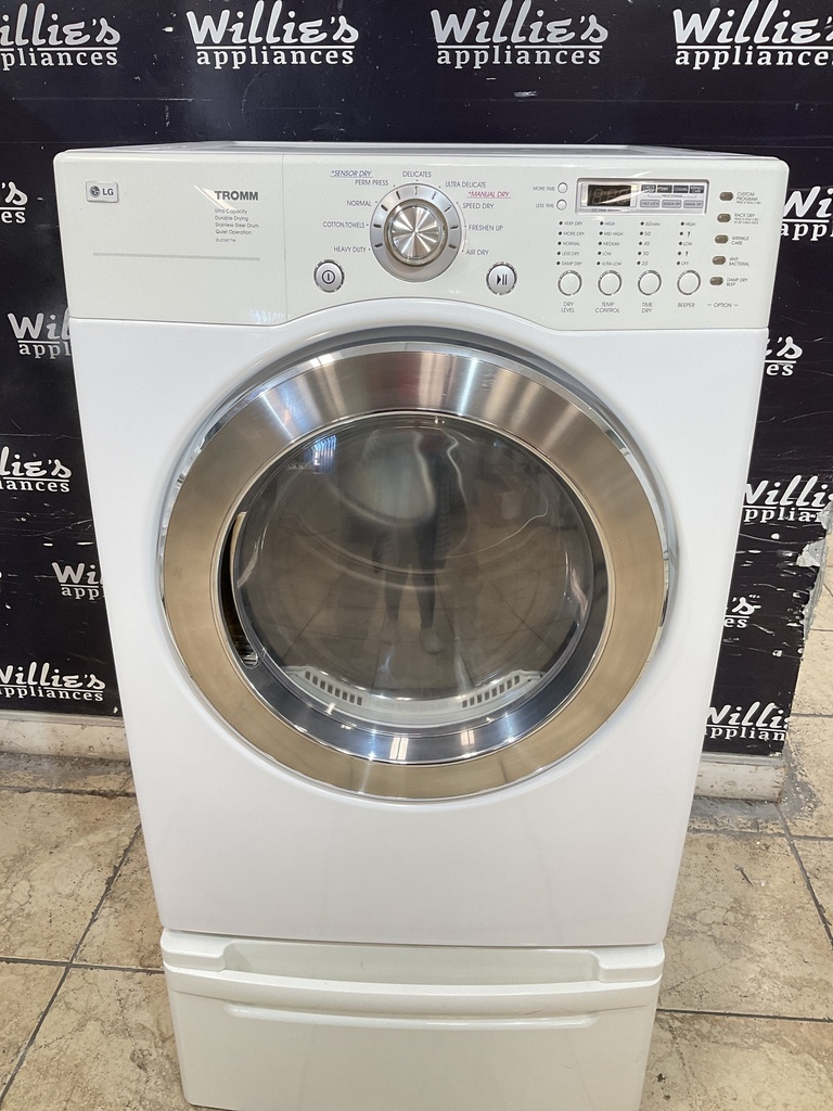 Lg Electric Dryer 220volts (30AMP) 27inches {no cord} (White) 