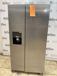 [82006] Whirlpool New Open Box Refrigerator