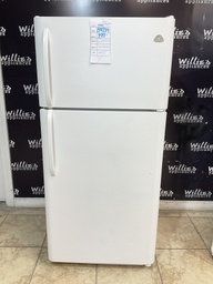 [84214] White Westinghouse Used Refrigerator