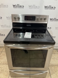 [86310] Frigidaire Used Electric Stove 220 volts (40/50 AMP)