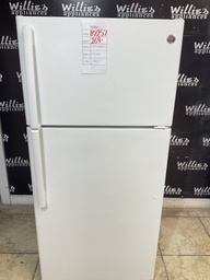 [87257] Ge Used Refrigerator Top and Bottom 28x61 1/2”