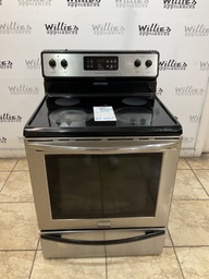 [87303] Frigidaire Used Electric Stove 220 volts (40/50 AMP) 30inches”