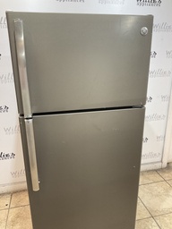 [87741] Ge Used Refrigerator Top and Bottom 28x66 1/2”