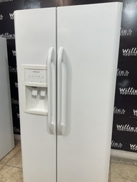 [87837] Frigidaire Used Refrigerator Side by Side 33x70