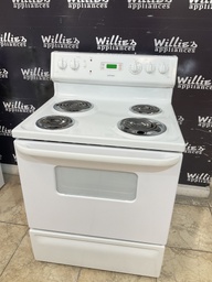 [87838] Hotpoint Used Electric Stove 220volts (40/50 AMP) 30inches”