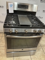 [87886] Ge Used Natural Gas Stove 30inches”