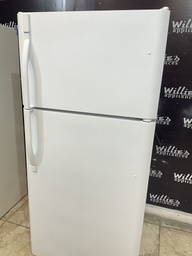 [88235] Kenmore Used Refrigerator Top and Bottom 30x65 1/2”