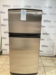 [87933] Whirlpool Used Refrigerator Top and Bottom 30x66