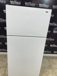 [87948] Hotpoint Used Refrigerator Top and Bottom 28x61 1/2”