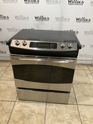 [88081] Ge Used Electric Stove 220volts (40/50 AMP) 30inches”