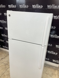 [88386] Ge Used Refrigerator Top and Bottom 28x61