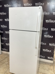 [88508] Ge Used Refrigerator Top and Bottom 28x67”