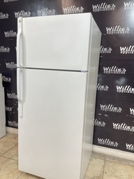 [88509] Ge Used Refrigerator Top and Bottom 28x67”