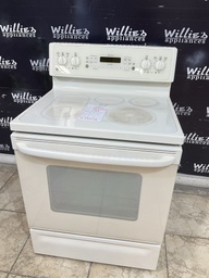 [88683] Ge Used Electric Stove 220volts (40/50 AMP) 30inches”