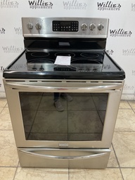 [88733] Frigidaire Used Electric Stove 220volts (40/50 AMP) 30inches”