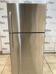 [88744] Ge Used Refrigerator Top and Bottom 30x66 1/2”