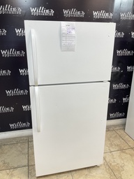 [88789] Frigidaire Used Refrigerator Top and Bottom 28x59 1/2”