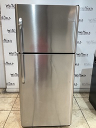 [88800] Frigidaire Used Refrigerator Top and Bottom 30x68 1/2”
