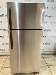 [88873] Frigidaire Used Refrigerator Top and Bottom 28x64 1/2”
