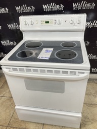 [89668] Hotpoint Used Electric Stove 220volts (40/50 AMP) 30inches