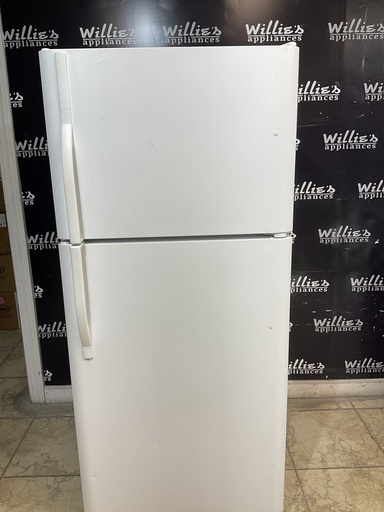 [95542] Kenmore Used Refrigerator Top and Bottom 30x68 1/2” 