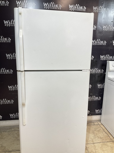 [96572] Ge Used Refrigerator Top and Bottom 30x66 1/2” 
