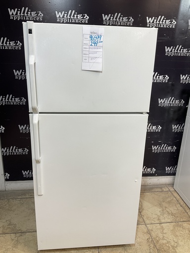 [96599] Hotpoint Used Refrigerator Top and Bottom 28x61 1/2” 