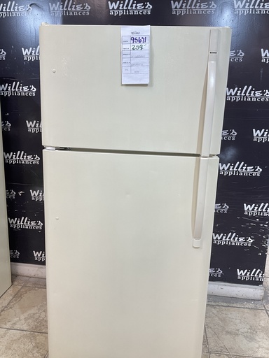 [95671] Kenmore Used Refrigerator Top and Bottom 30x66