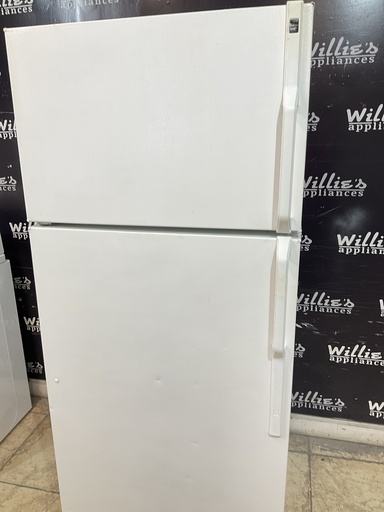 [96847] Hotpoint Used Refrigerator Top and Bottom 28x67” (White)