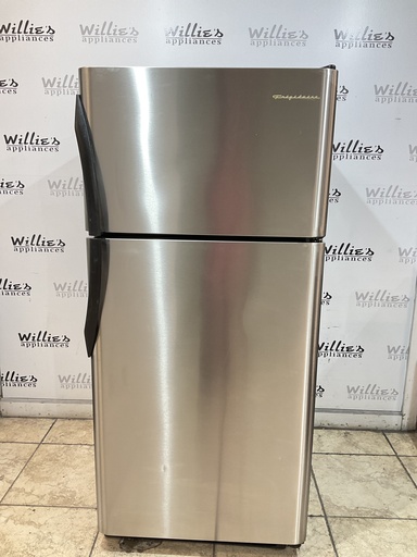 [96963] Frigidaire Used Refrigerator Top and Bottom 30x65 1/2” 