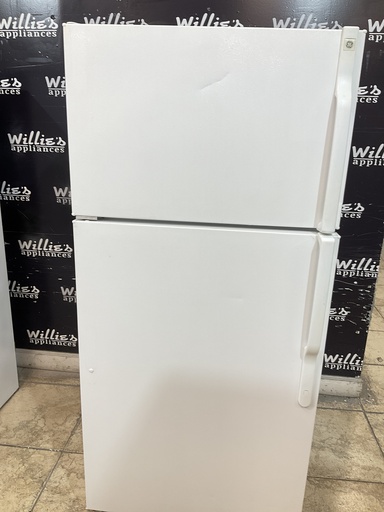 [97156] Ge Used Refrigerator Top and Bottom 28x61 1/2” (White)
