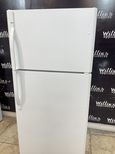 [97244] Kenmore Used Refrigerator Top and Bottom 28x64 1/2” 