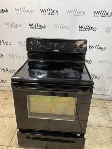 [97243] Frigidaire Used Electric Stove 220volts (40/50 AMP) 30inches {no cord} (Black)