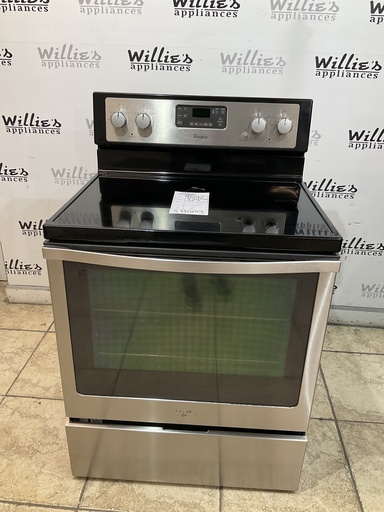 [97241] Whirlpool Used Electric Stove 220volts (40/50 AMP) 30inches {3 prong} 