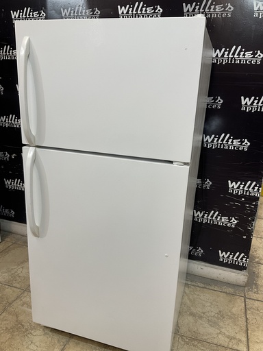 [97369] Frigidaire Used Refrigerator Top and Bottom 28x59 1/2” 