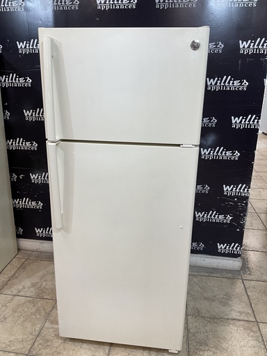[97385] Ge Used Refrigerator Top and Bottom 28x66 1/2” (Bisque) 