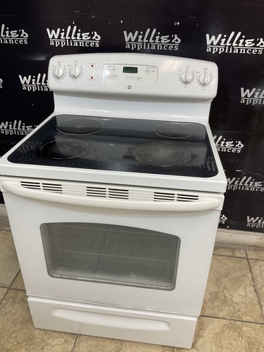 [97407] Ge Used Electric Stove 220volts (40/50 AMP) 30inches {3 prong} (White) 