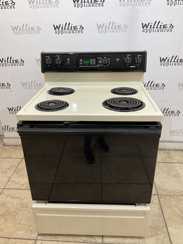Hotpoint Used Electric Stove 220volts (40/50 AMP) 30inches {no cord} 