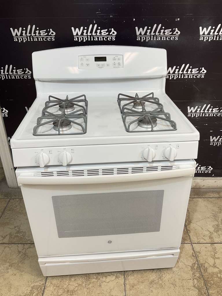 Ge Used Natural Gas Stove 30inches (White)