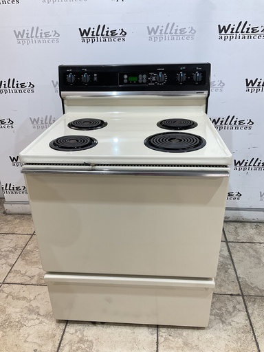 [97499] Hotpoint Used Electric Stove 220volts (40/50 AMP) 30inches {no cord} (Bisque/Black) 