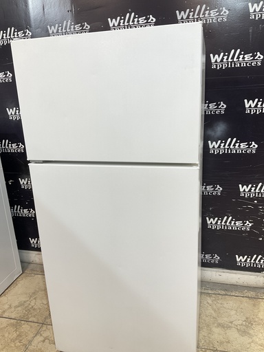[97527] Hotpoint Used Refrigerator Top and Bottom 28x61 1/2” (White) 