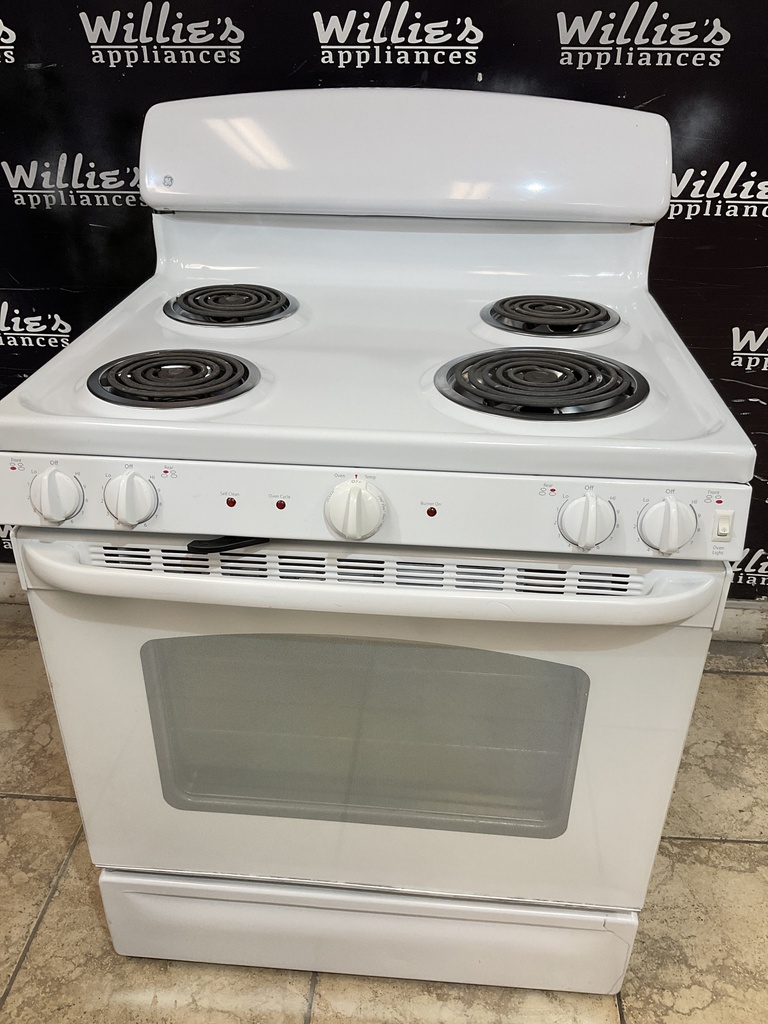 Ge Used Electric Stove 220volts (40/50 AMP) 30inches {3 prong} (White) 