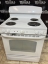 Ge Used Electric Stove 220volts (40/50 AMP) 30inches {3 prong} (White) 