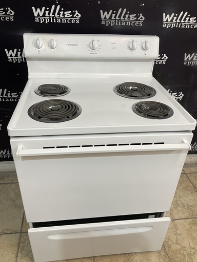 [97587] Frigidaire Used Electric Stove 220volts (40/50 AMP) 30inches {4 prong} (White) 